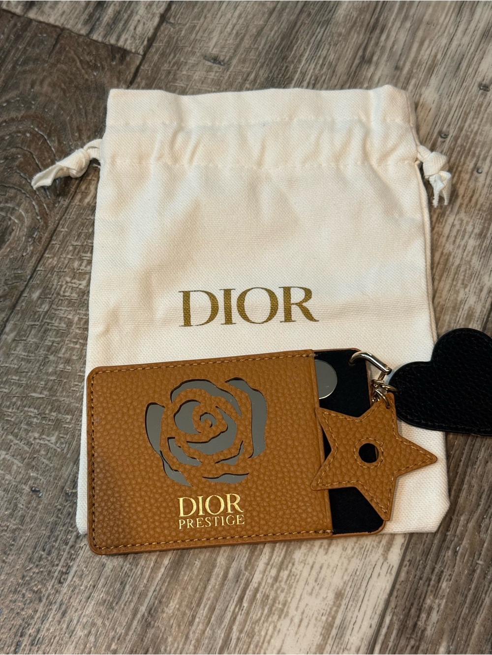 Dior Beauty Set - Picture 2 of 9